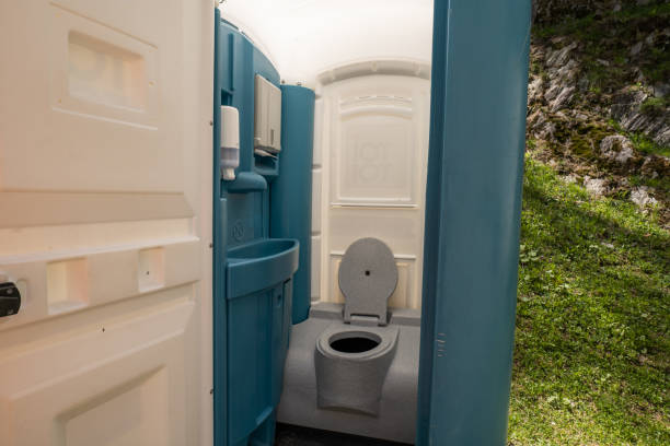 Portable Restroom Setup and Delivery in Mason, OH